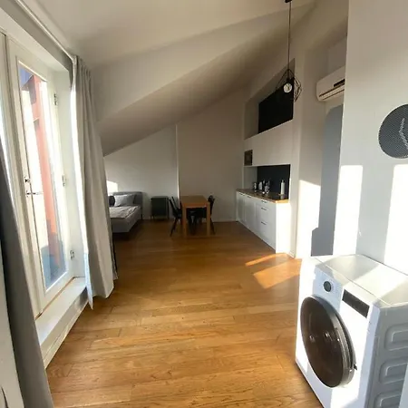 Lighthouse Apartment