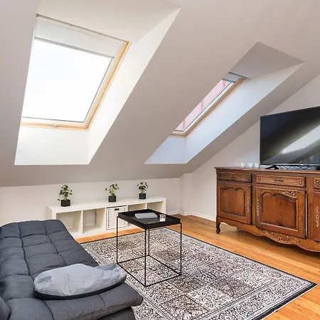 Lighthouse 公寓 塔林